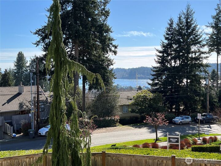 Property Photo:  26425  Pennsylvania Avenue NE 14  WA 98346 