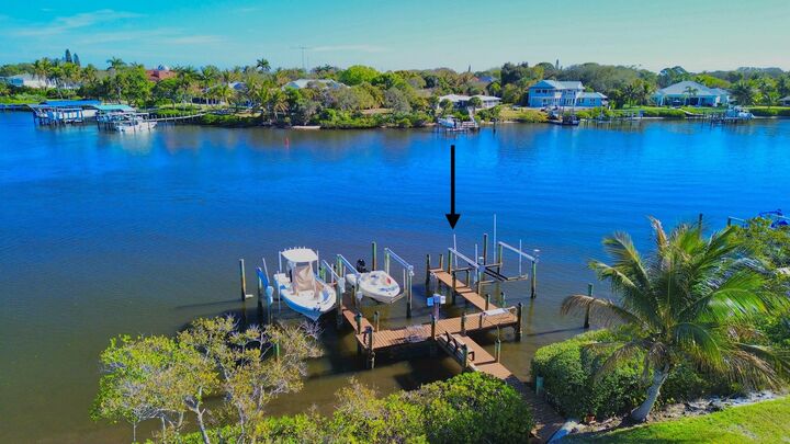 Property Photo:  10459 SE Terrapin Place 202  FL 33469 