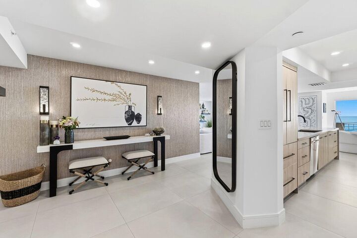 Property Photo: 4001 N Ocean Boulevard 907 FL 33431