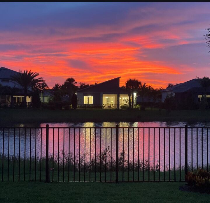 Property Photo: 10332 Northbrook Circle FL 33412