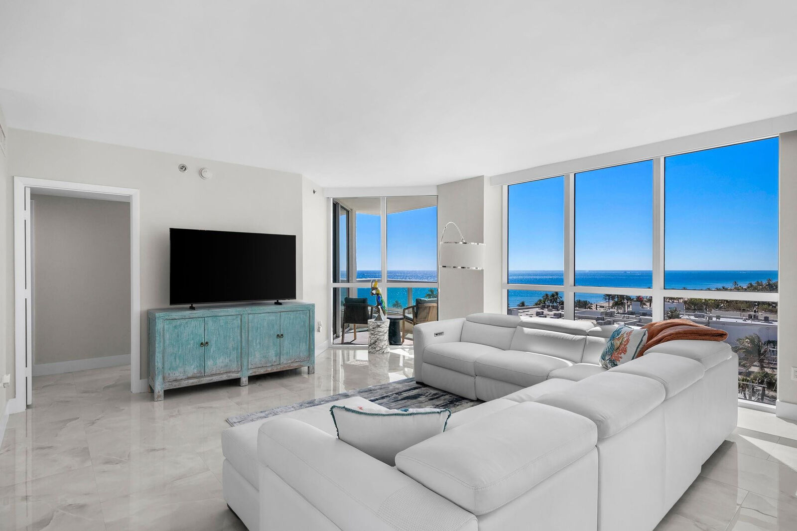 Property Photo:  101 S Fort Lauderdale Beach Boulevard 907  FL 33316 