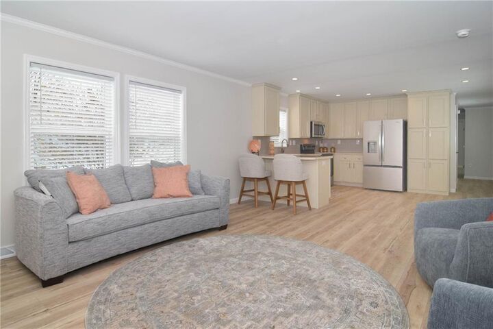 Property Photo:  18 Comfort Lane  RI 02879 