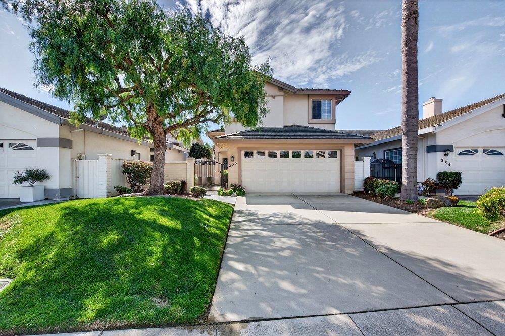 Property Photo:  233 Montclair Lane  CA 93906 