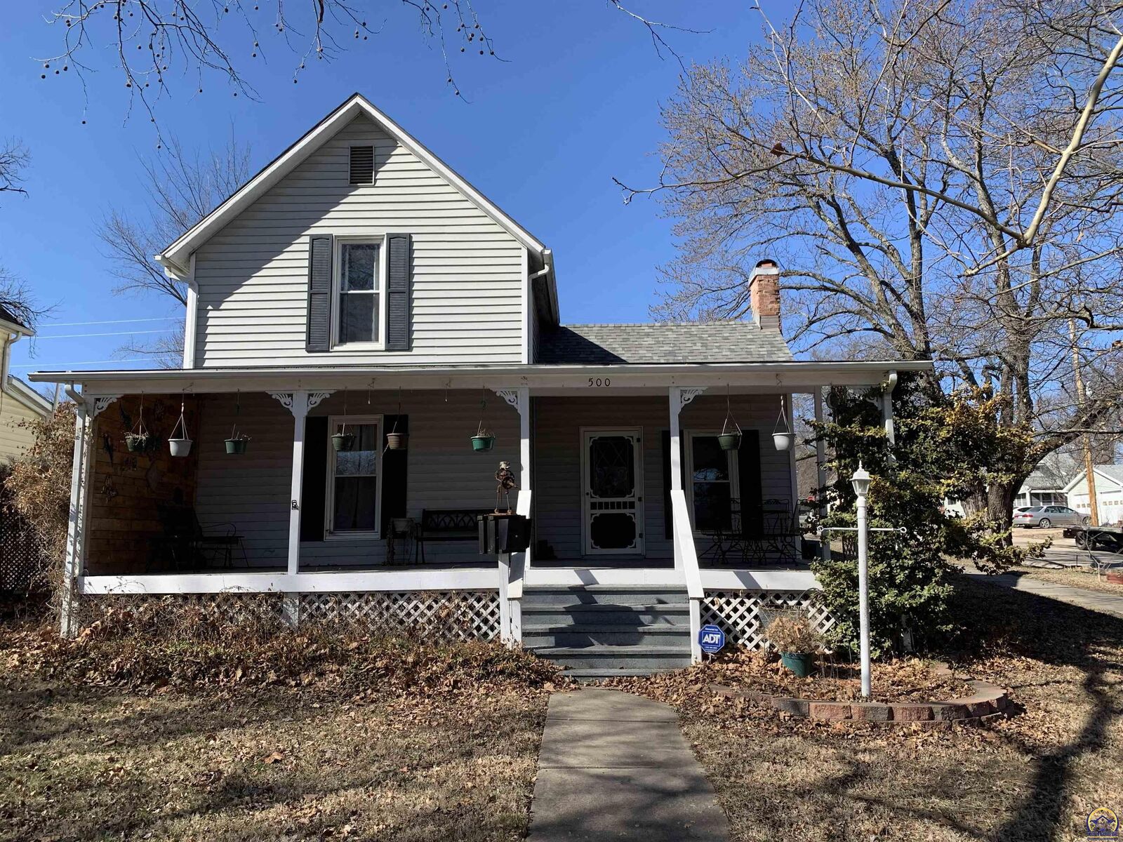 Property Photo: 500 Walnut St KS 66088
