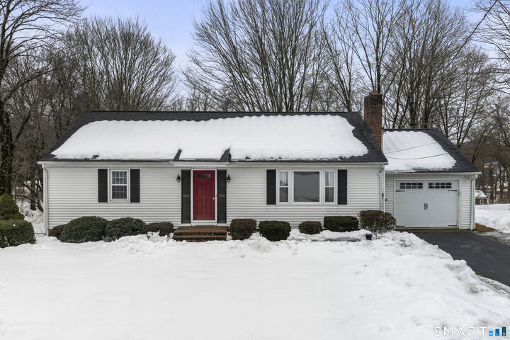 Property Photo: 6 Crestwood Drive CT 06482