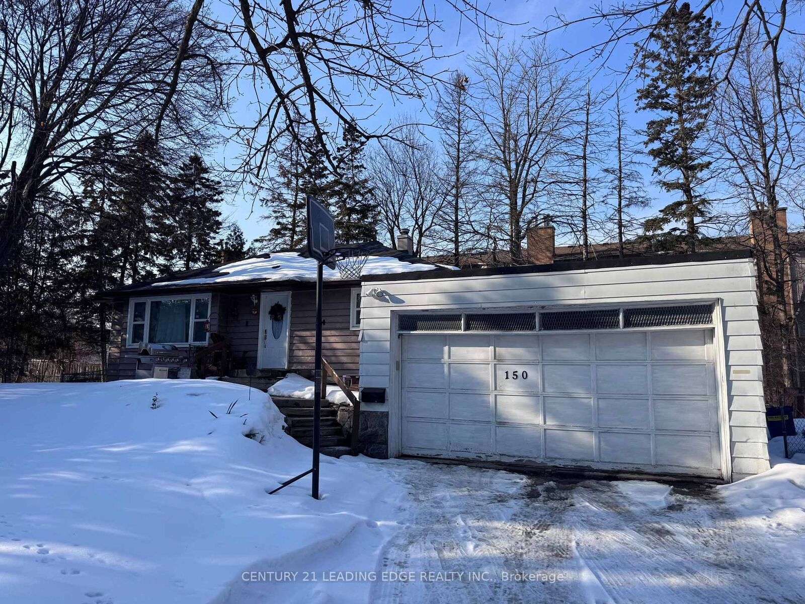 Property Photo:  150 Doncaster Avenue  ON L3T 1L3 