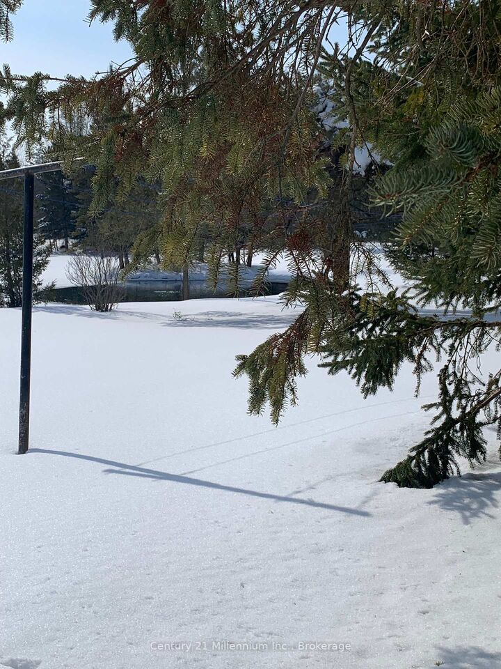 Property Photo: 9849 Wellington Rd 3 N/A ON N0G 1M0