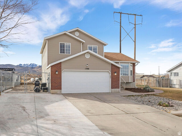 Property Photo:  1266 E 850 N  UT 84074 