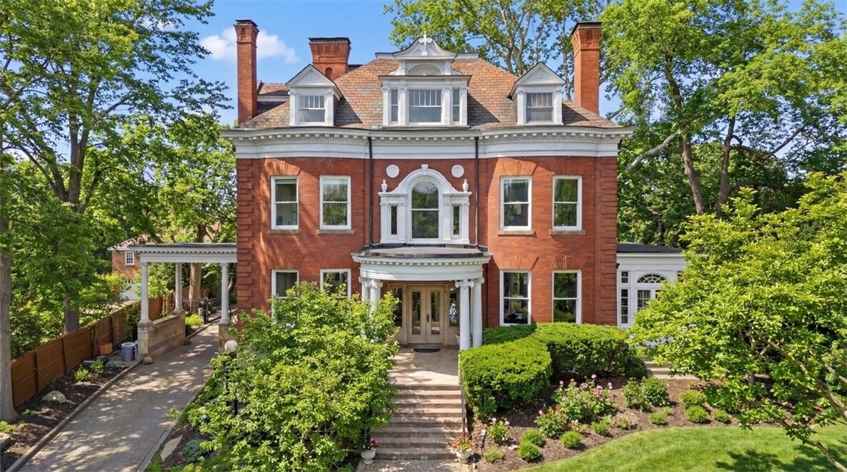 Property Photo:  5435 Dunmoyle St  PA 15217 