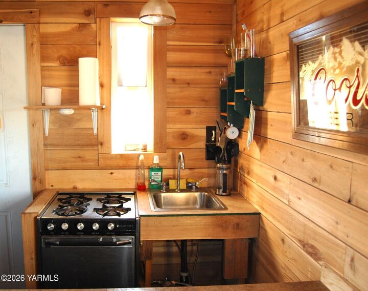 Property Photo: Nka Cowiche Mill Rd WA 98908