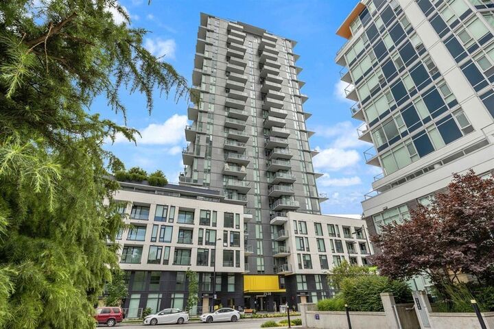 Property Photo: 3538 Sawmill Crescent 1607 BC V5S 0J8