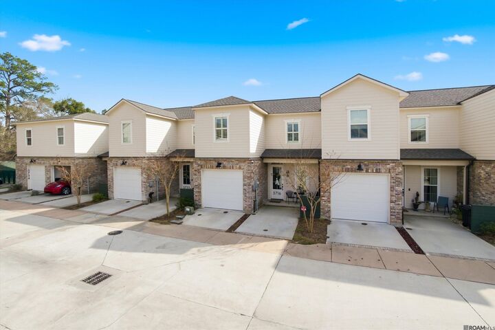 Property Photo:  5716 Goodwood Crossing Ln  LA 70806 