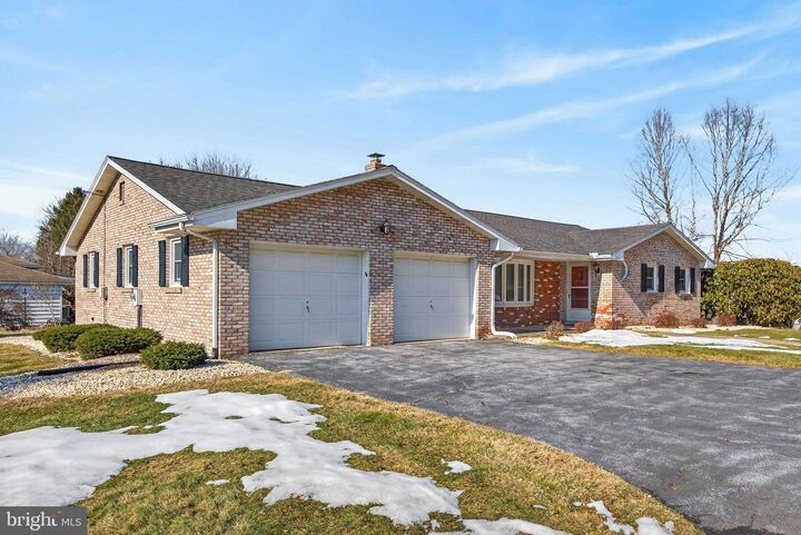 Property Photo:  111 Park Street  PA 17042 