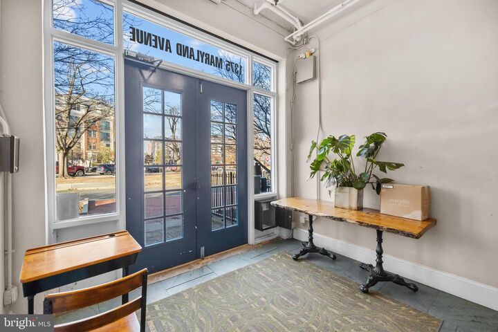 Property Photo:  1375 Maryland Avenue NE B  DC 20002 