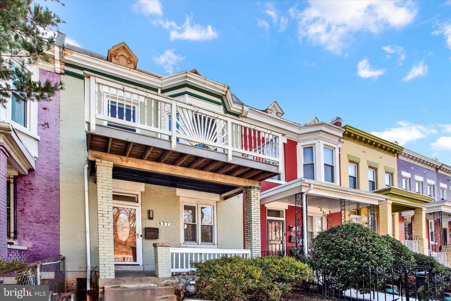 Property Photo:  637 M Street NE  DC 20002 