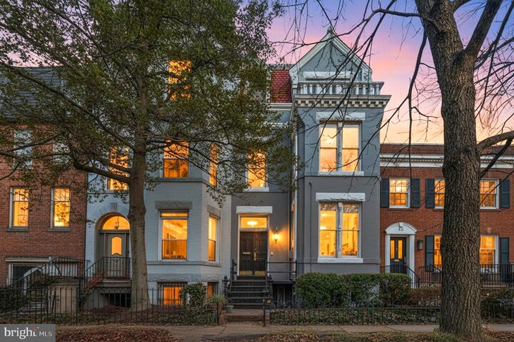 Property Photo: 15 3rd Street NE 4 DC 20002