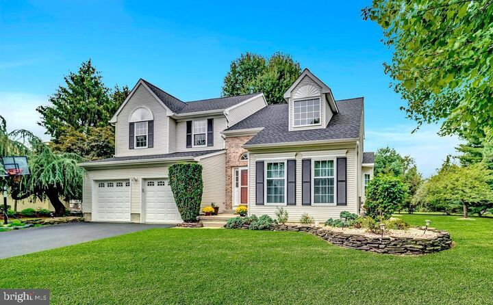 Property Photo:  222 Ivanhoe Drive  NJ 08691 