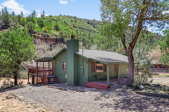 Property Photo: 1187 W Paint Pony Drive AZ 85541