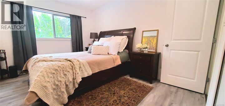 Property Photo:  332 South Shore Road  BC V0R 2G0 