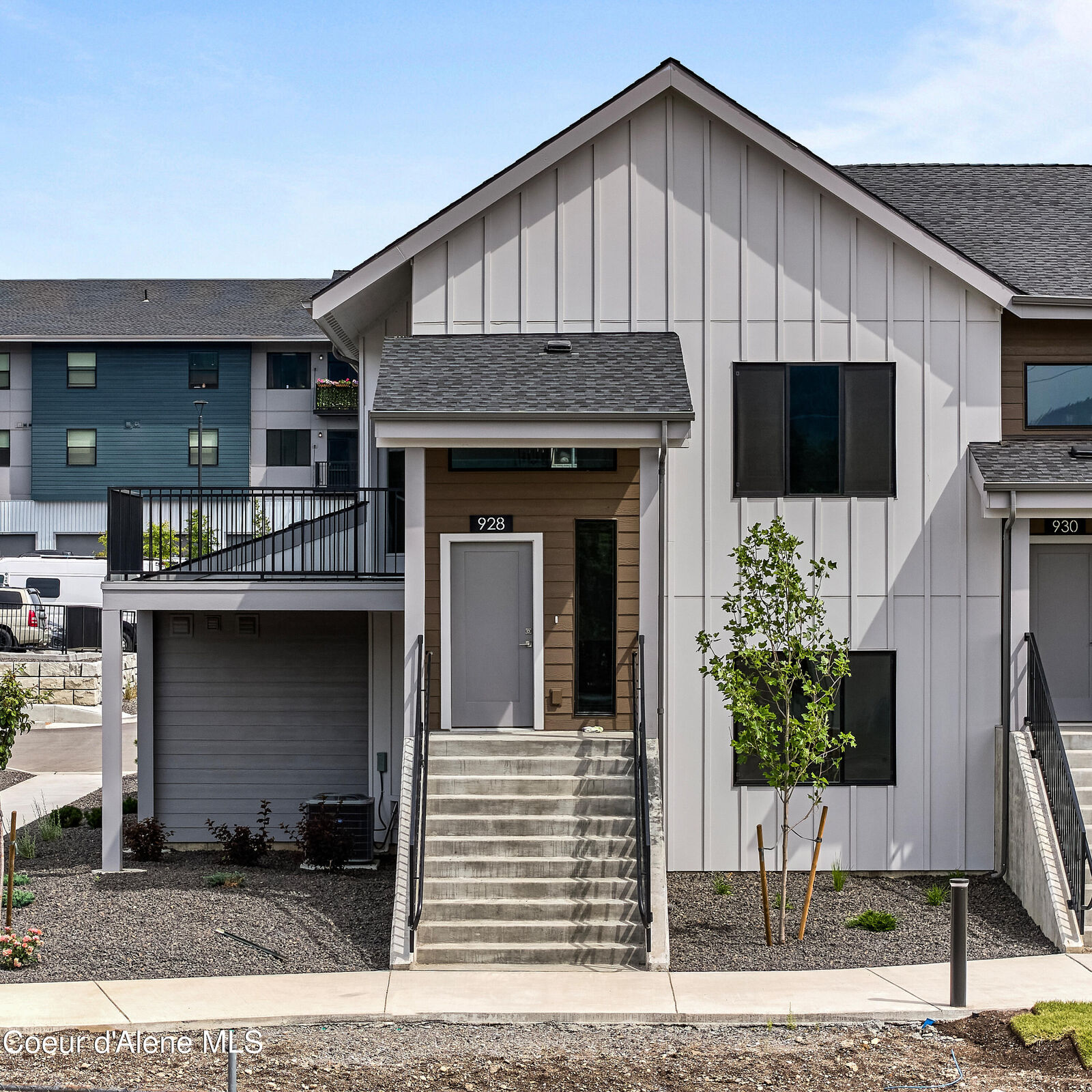 Property Photo:  928 E Railroad Ave  ID 83854 