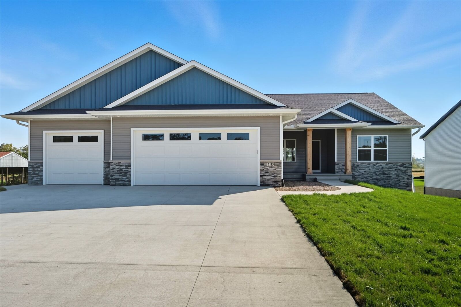 Property Photo:  3115 Peregrine Ct SE  IA 52403 