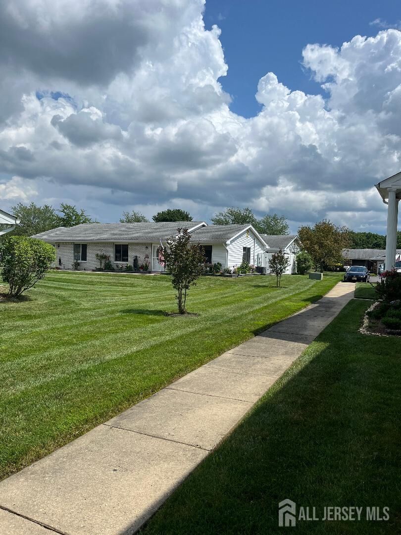 Property Photo: 547 Cornus Plaza C NJ 08831