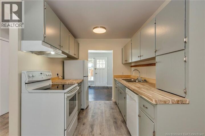 Property Photo: 107 Candlewood Lane NB E2K 1Z5