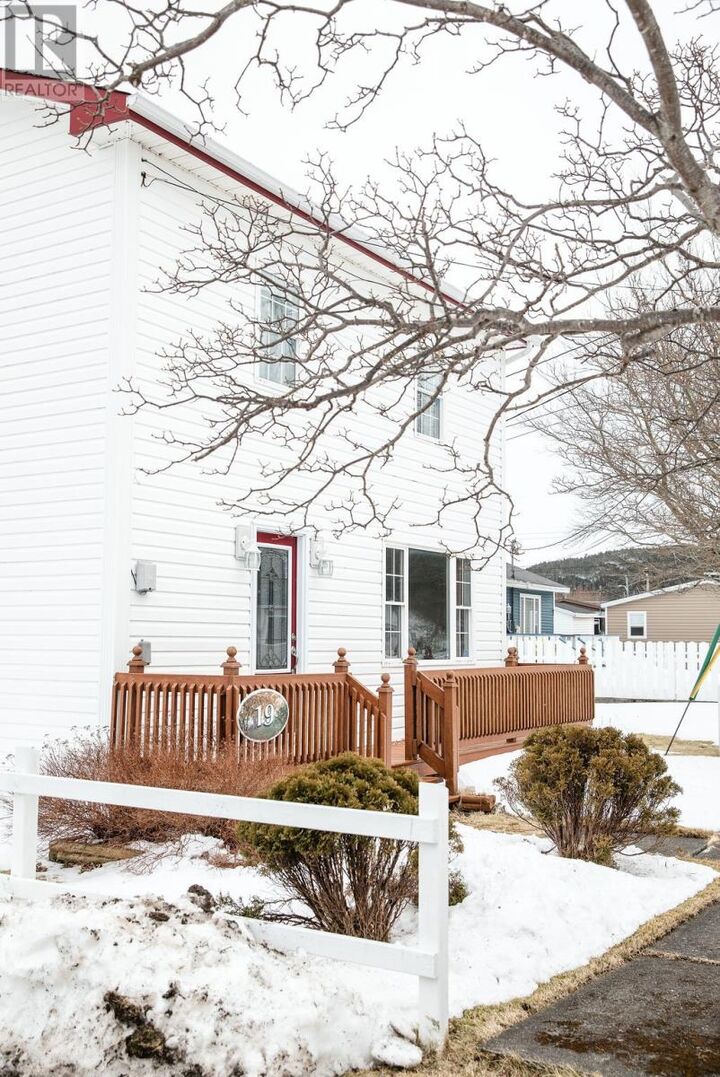Property Photo:  19 Swan'S Road  NL A0B 2Y0 