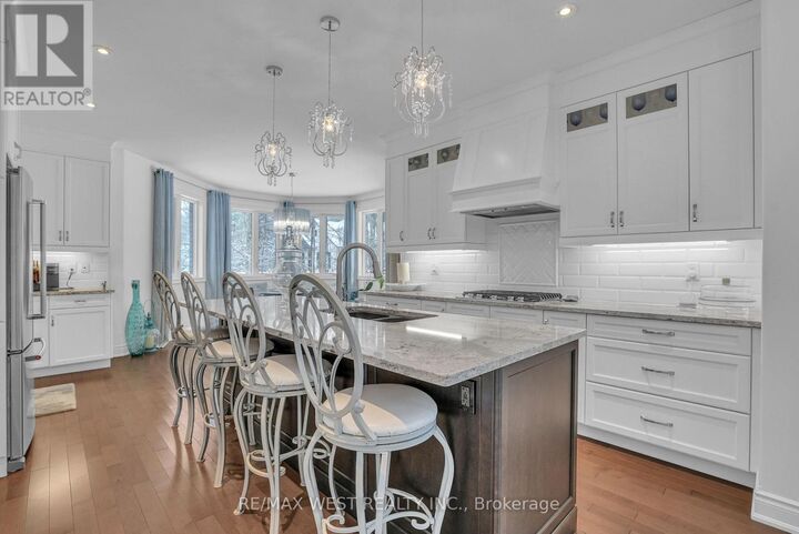 Property Photo:  2 Sycamore Circle  ON L0L 2K0 