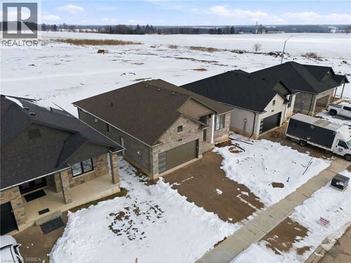 Property Photo:  6 Patten Drive  ON N0E 1N0 