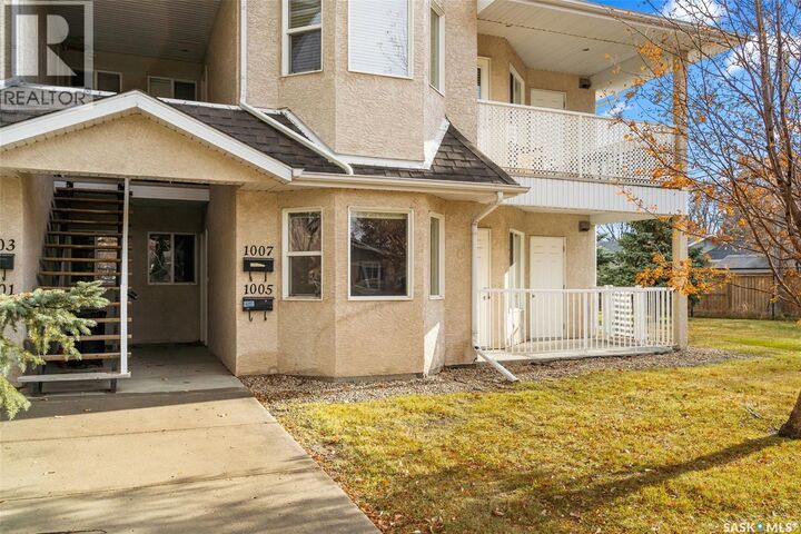 Property Photo:  1005 Birchwood Place  SK S4S 7L1 
