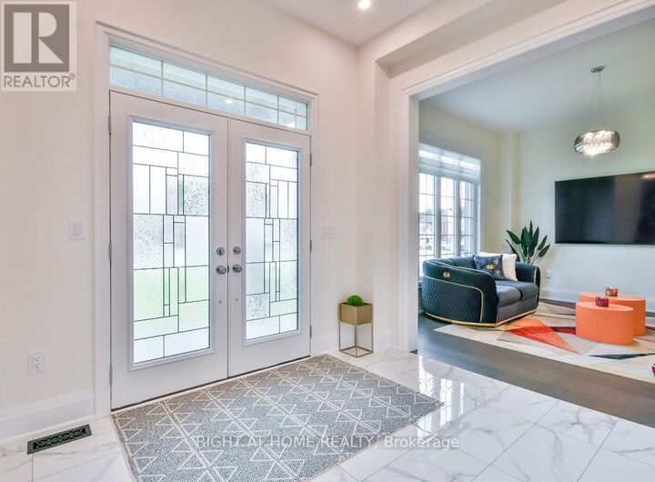 Property Photo:  8 Forest Heights Court  ON L0L 2E0 