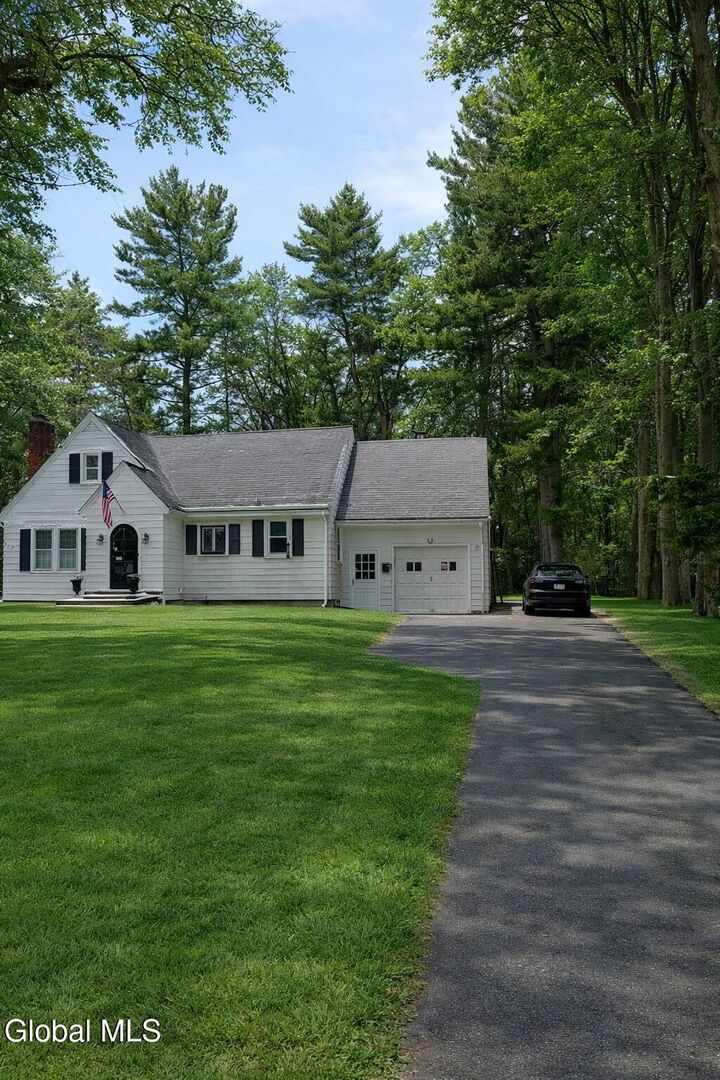 Property Photo:  322 Osborne Road  NY 12211 