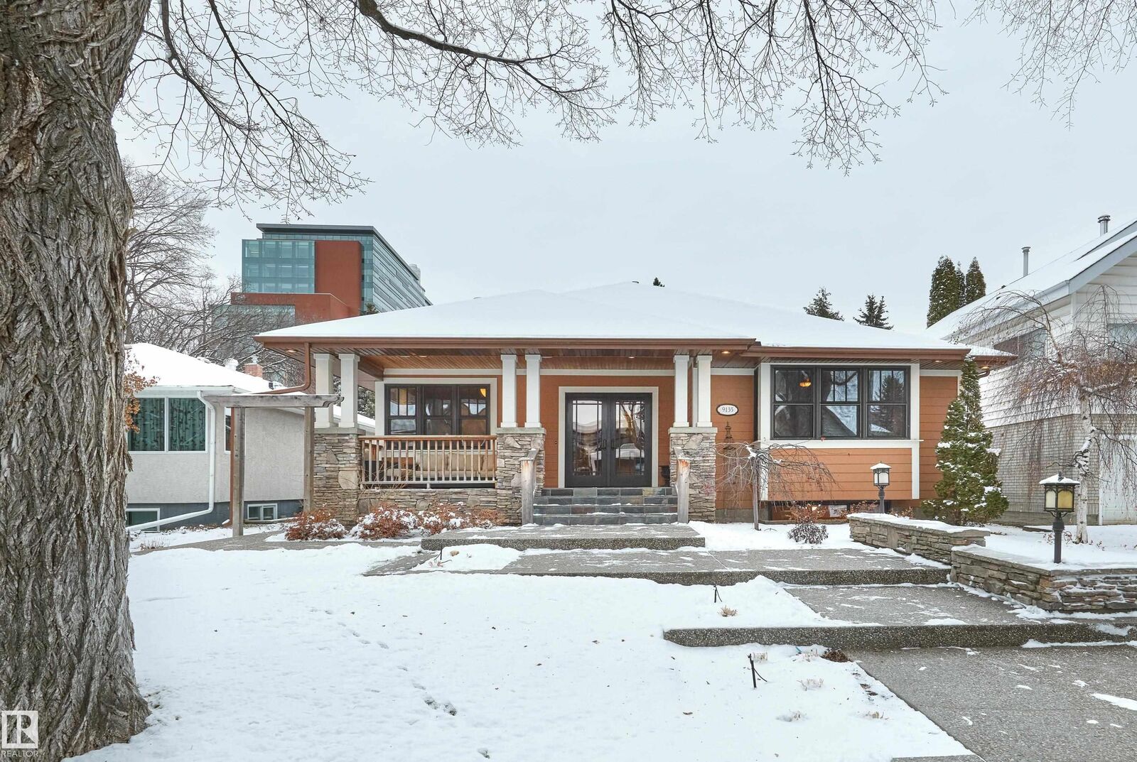 Property Photo:  9135 117 Street NW  AB T6G 1S1 