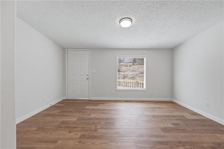 Property Photo:  190 Chivalry Lane  GA 30107 