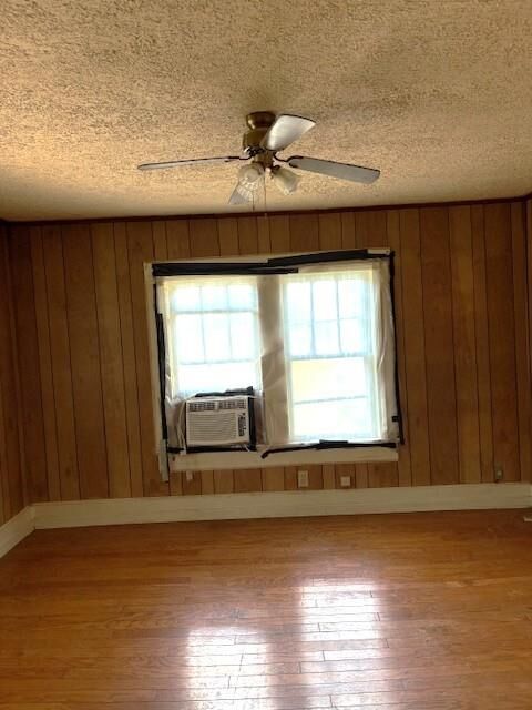 Property Photo:  132 Peters Street  GA 30701 