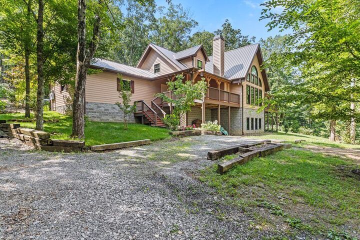 Property Photo:  80 Tanya Ln  TN 37327 