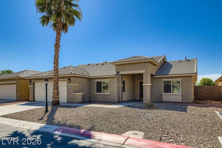 Property Photo:  5605 Estrella Mountain Court  NV 89122 