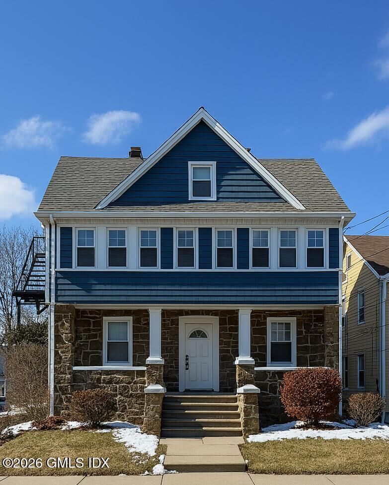 Property Photo:  240 Hamilton Avenue 2  CT 06830 