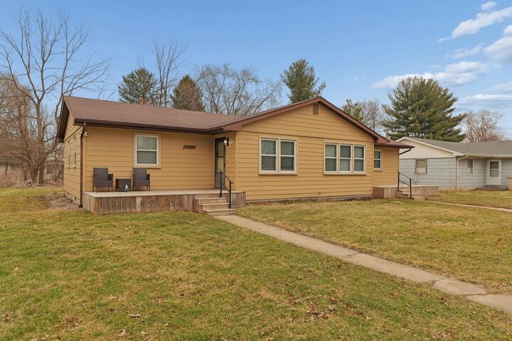 Property Photo:  1220-1222 Park Avenue  IN 46304 