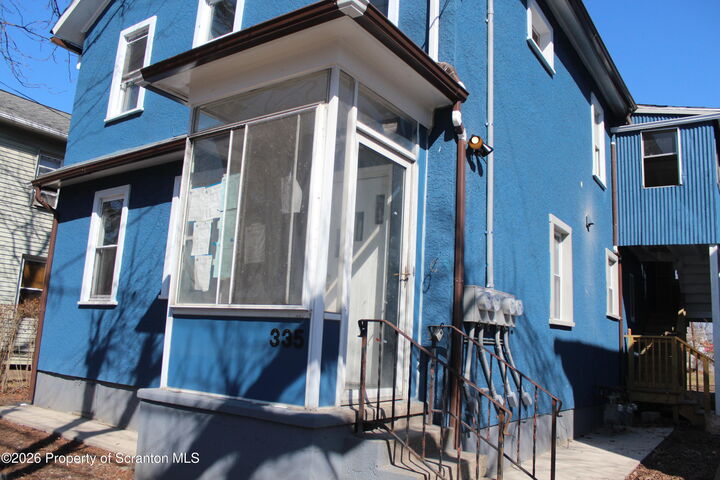 Property Photo:  335 Phelps Street 1  PA 18509 