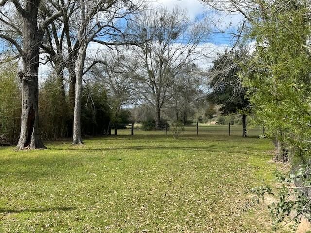 Property Photo: Lot 8 25th Street TX 77445