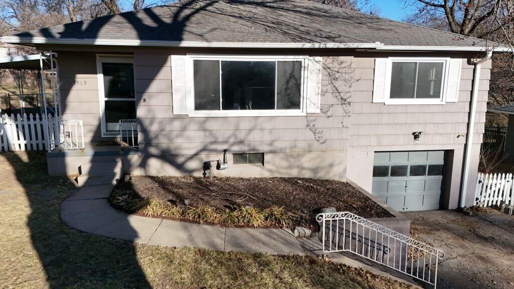 Property Photo:  1519 S 39th Street  MO 64507 