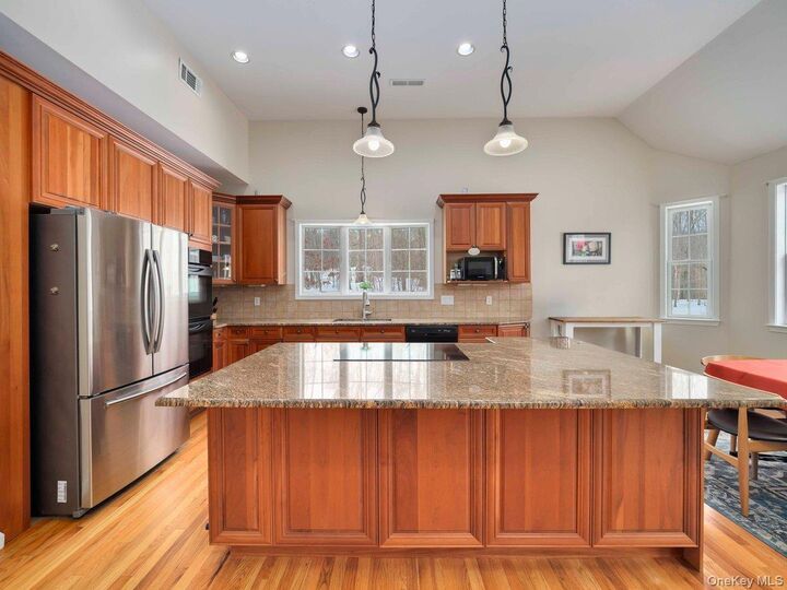 Property Photo: 36 Horseshoe Path NY 12564