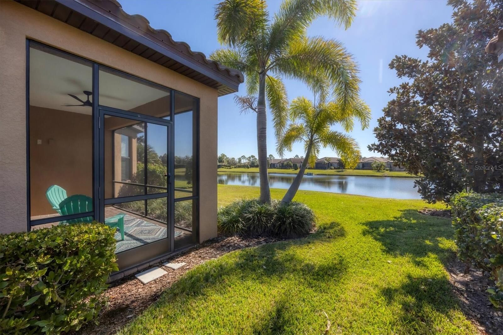Property Photo:  4713 Stafford Court  FL 34221 