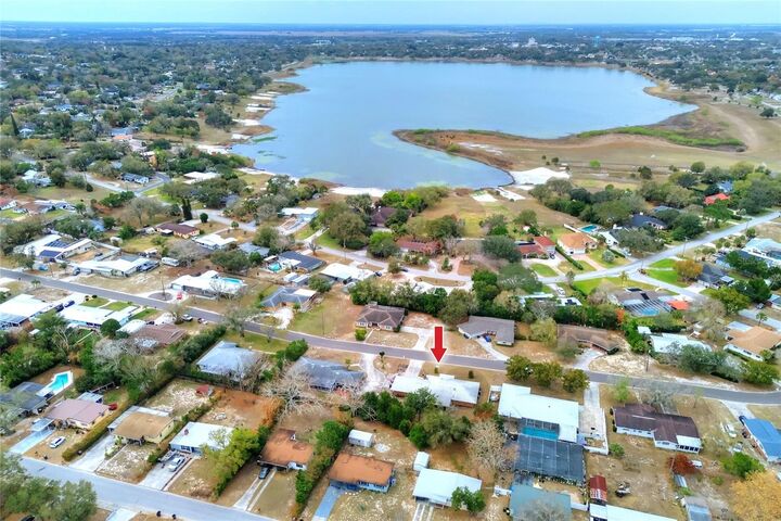 Property Photo:  1180 Yarnell Avenue  FL 33853 