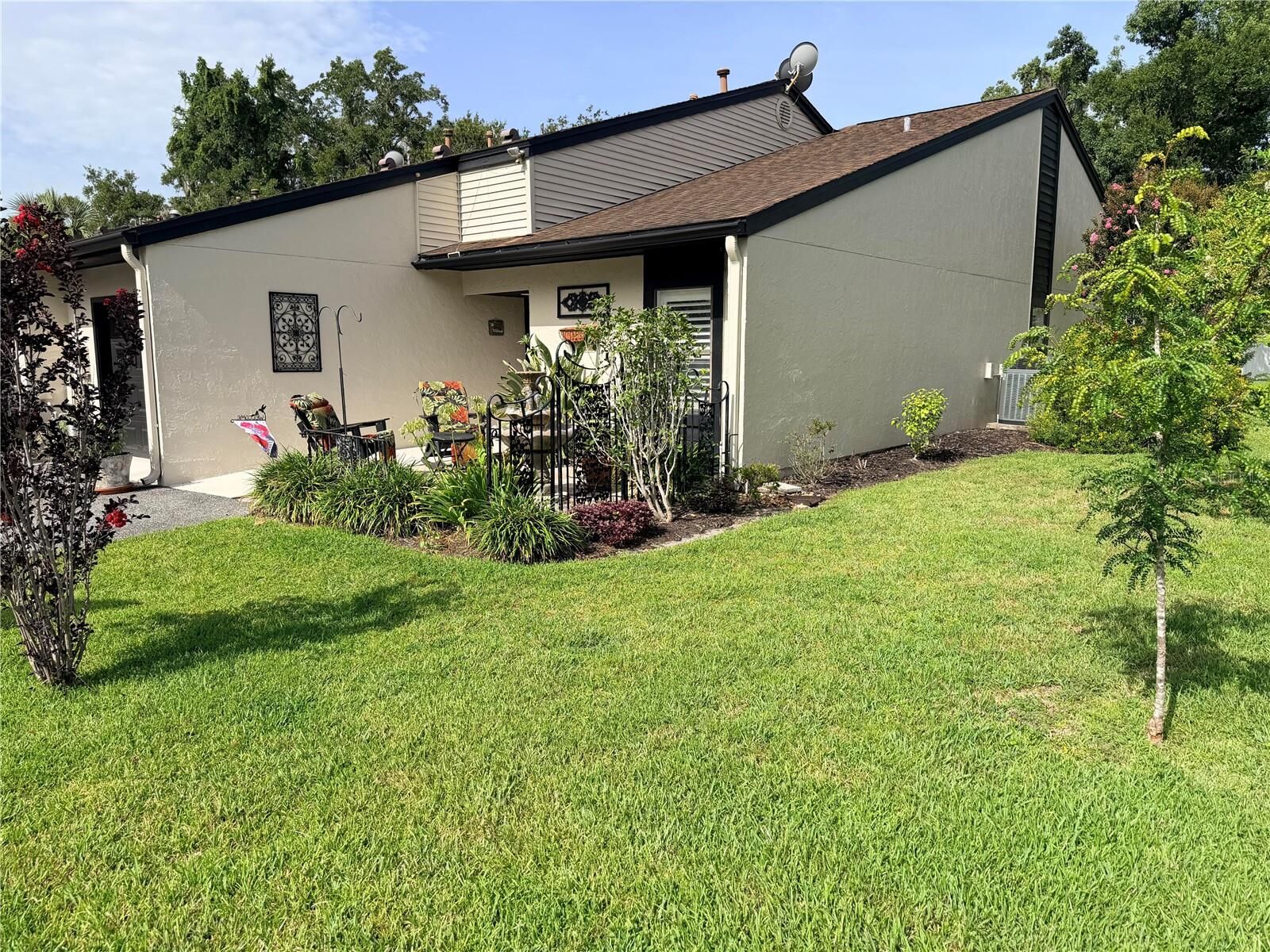 Property Photo: 913 Belle Oak Drive 0 FL 34748