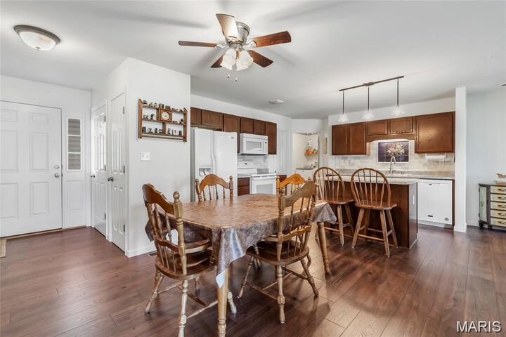 Property Photo:  1007 Sweet River Drive  MO 63366 