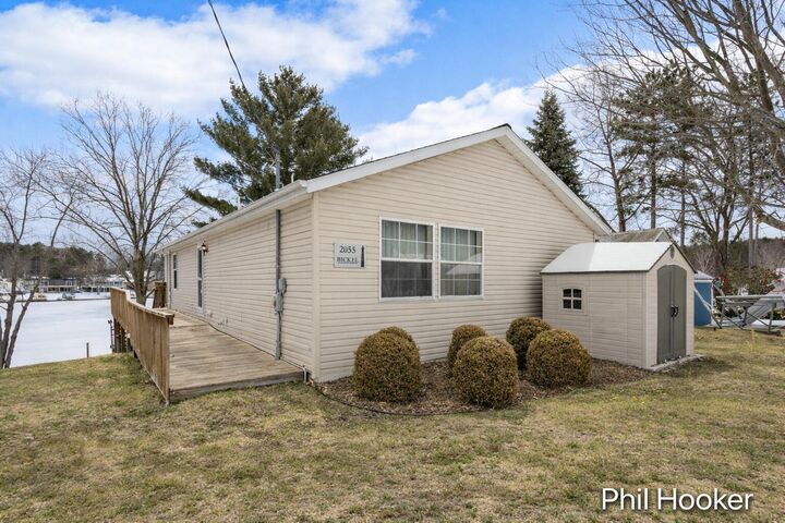 Property Photo:  2055 N White Birch Drive  MI 49436 