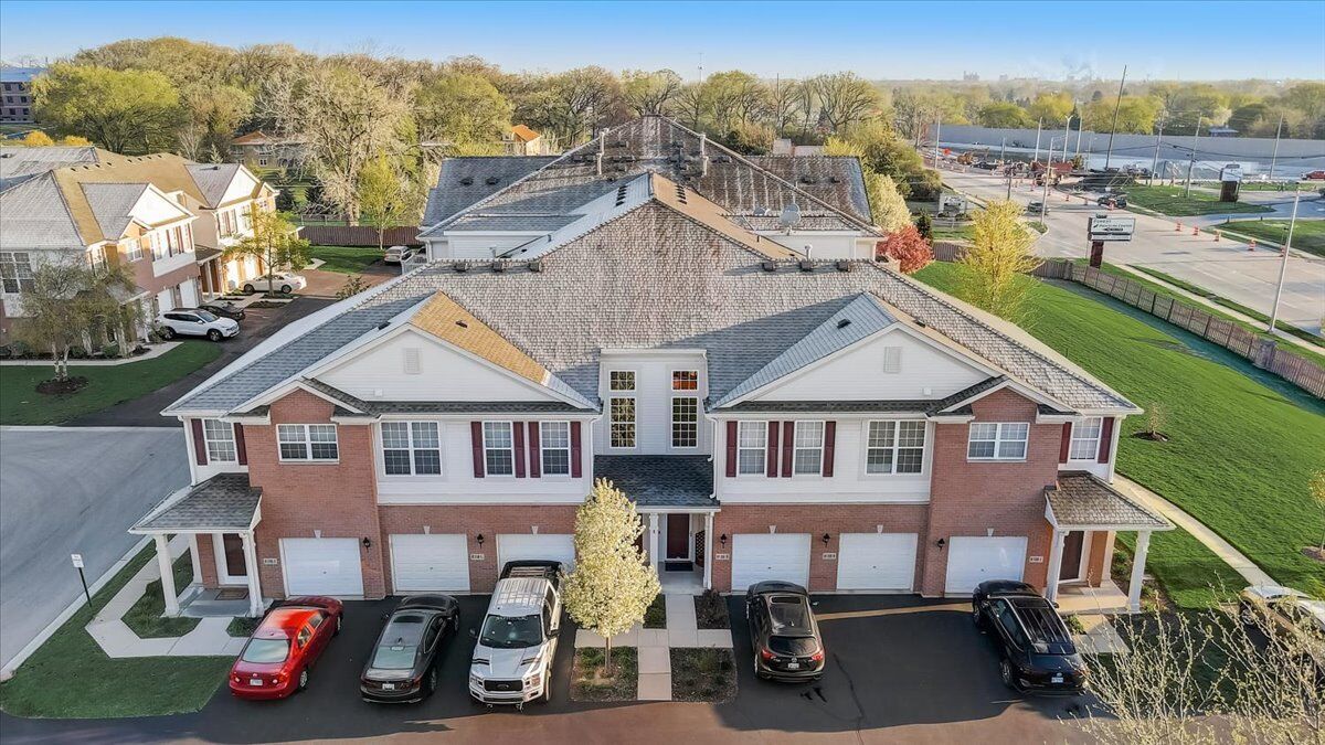 Property Photo:  8108 Concord Lane K  IL 60458 